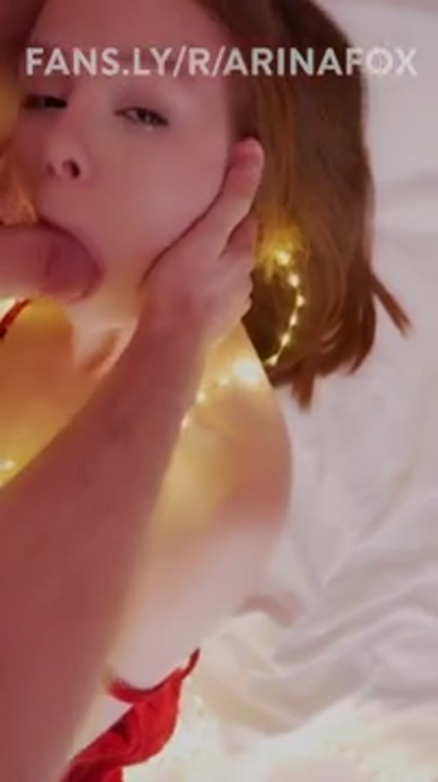 クリスマスに妹が兄貴に熱いフェラチオをプレゼント